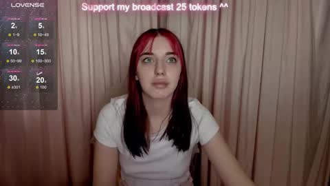 Snapshot of leia_moreno chatting on 09/23/25, 10:07 leia_moreno online show from 09/23/25, 10:07