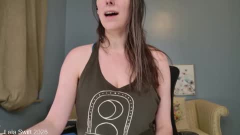 Leia Swift online show from 01/16/26, 03:05