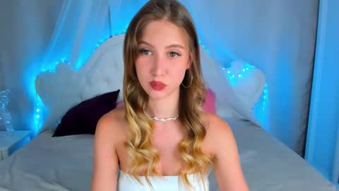 Snapshot of leiawow chatting on 03/12/26, 08:53 leiawow online show from 03/12/26, 08:53