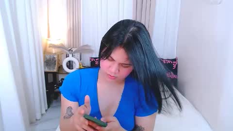 Cailey online show from 11/05/25, 02:06