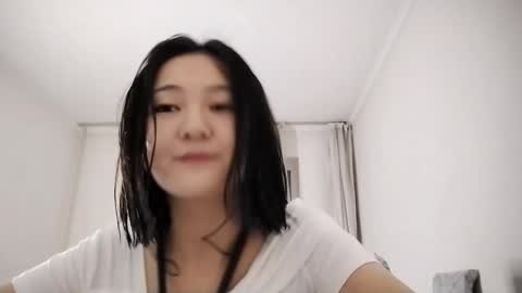 Ur sunny Leigh online show from 10/16/25, 02:18