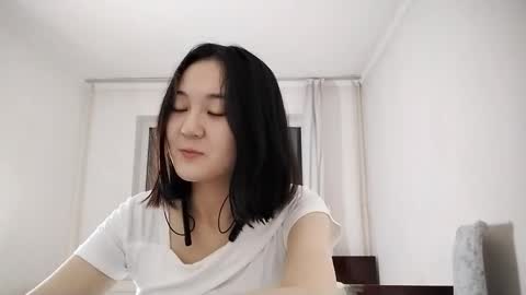 Ur sunny Leigh online show from 10/24/25, 02:13