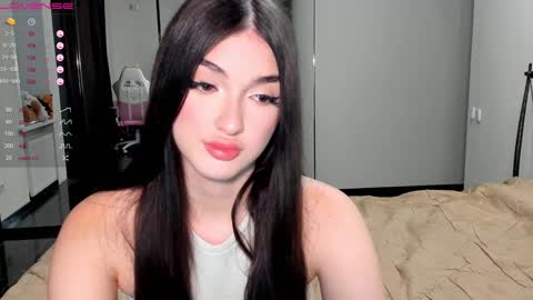 Leila online show from 12/05/24, 04:44