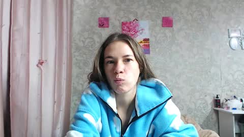 leila_bambi online show from 10/14/25, 08:04