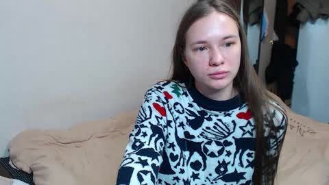 Snapshot of leila_bambi_ chatting on 12/05/24, 02:00 leila_bambi_ online show from 12/05/24, 02:00