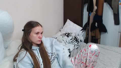 Snapshot of leila_bambi_ chatting on 12/26/24, 03:16 leila_bambi_ online show from 12/26/24, 03:16