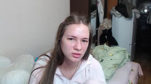 Snapshot of leila_bambi_ chatting on 01/12/25, 05:54 leila_bambi_ online show from 01/12/25, 05:54