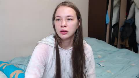 Snapshot of leila_bambi_ chatting on 02/17/25, 07:10 leila_bambi_ online show from 02/17/25, 07:10