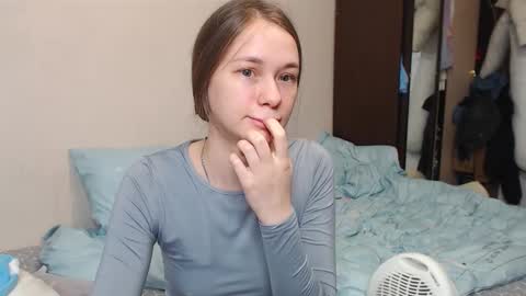 Snapshot of leila_bambi_ chatting on 02/19/25, 05:16 leila_bambi_ online show from 02/19/25, 05:16