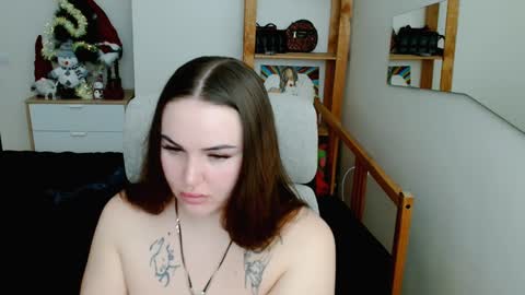 Leila online show from 01/22/25, 11:01