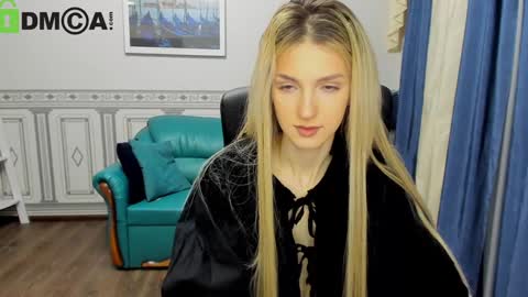 Leila Morriss online show from 12/11/24, 08:07