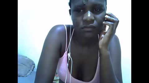 Snapshot of leilacuty13 chatting on 10/03/25, 06:49 leilacuty13 online show from 10/03/25, 06:49