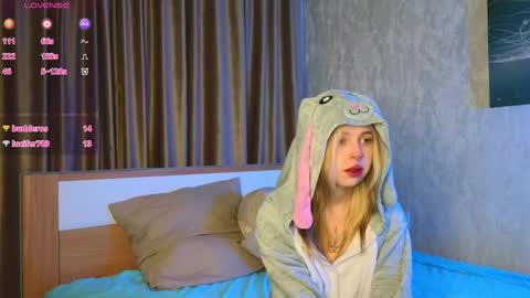 Leila online show from 12/09/24, 04:12