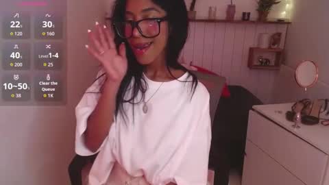 leilaebony_ online show from 09/13/25, 01:44