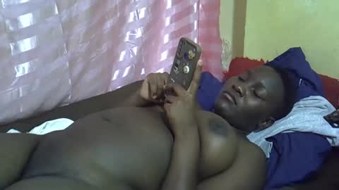 leilah_cute19 online show from 05/15/26, 07:43