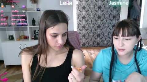 Snapshot of leilajul chatting on 05/04/26, 08:21 Leila online show from 05/04/26, 08:21
