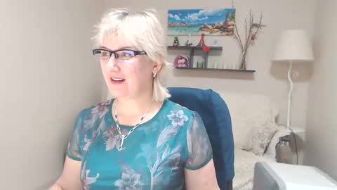 Leila Kinky online show from 02/23/25, 08:17