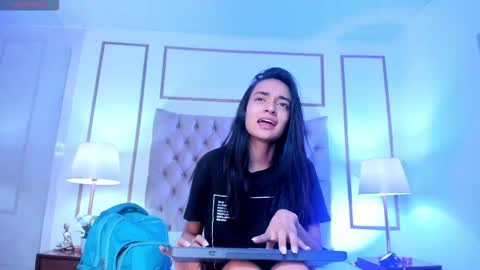 leilani_x online show from 09/16/25, 12:06