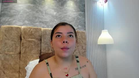 leilapons online show from 11/01/25, 04:42