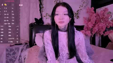 Snapshot of lein_bone chatting on 10/24/25, 12:12 Lein online show from 10/24/25, 12:12