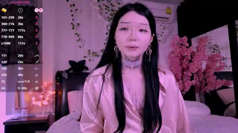 Snapshot of lein_bone chatting on 11/07/25, 12:10 Lein online show from 11/07/25, 12:10