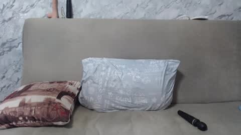 Lana online show from 11/09/25, 06:23