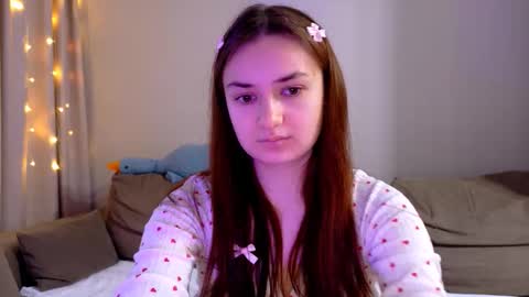 Snapshot of lelia_vibe chatting on 11/13/25, 05:39 Lelia online show from 11/13/25, 05:39