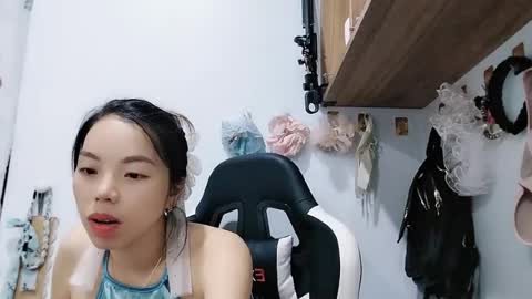 Snapshot of lemon8386 chatting on 06/23/26, 02:04 lemon8386 online show from 06/23/26, 02:04