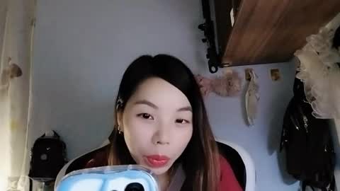Snapshot of lemon8386 chatting on 06/28/26, 03:40 lemon8386 online show from 06/28/26, 03:40