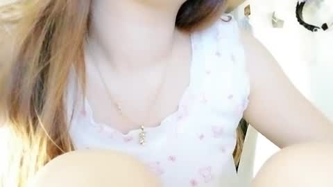 Snapshot of lemon8386 chatting on 07/23/26, 04:05 lemon8386 online show from 07/23/26, 04:05