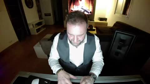 Snapshot of lemouth006 chatting on 01/11/25, 08:43 Ange online show from 01/11/25, 08:43