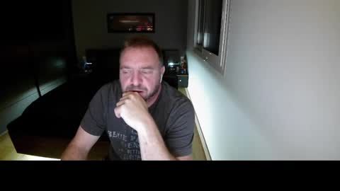 Snapshot of lemouth006 chatting on 11/01/25, 03:08 Ange online show from 11/01/25, 03:08