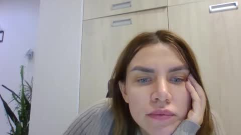 lena6122000 online show from 10/21/25, 03:02