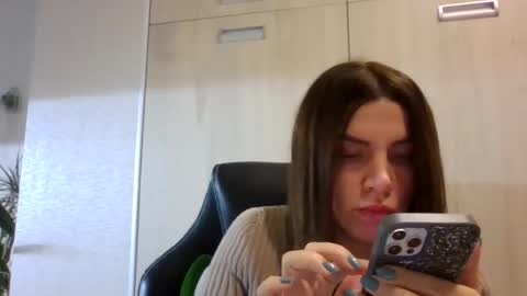 lena6122000 online show from 11/14/25, 03:11