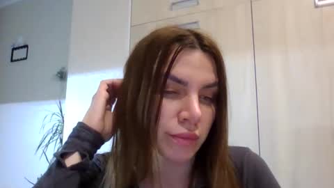 Snapshot of lena6122000 chatting on 04/01/26, 09:45 lena6122000 online show from 04/01/26, 09:45