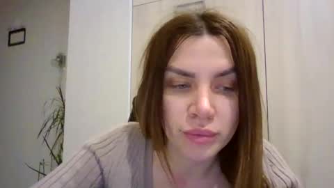 Snapshot of lena6122000 chatting on 04/06/26, 11:27 lena6122000 online show from 04/06/26, 11:27