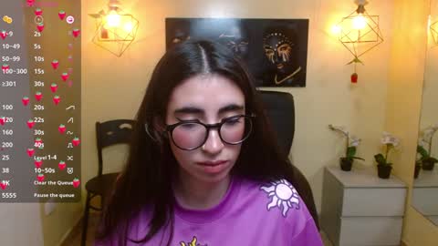 Snapshot of lena_roses chatting on 02/06/25, 07:51 Lena online show from 02/06/25, 07:51