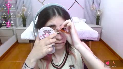 Snapshot of lena_roses chatting on 11/14/25, 03:44 Lena online show from 11/14/25, 03:44