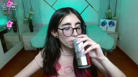 Lena online show from 02/18/26, 08:27