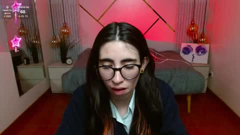 Snapshot of lena_roses chatting on 05/13/26, 07:11 Lena online show from 05/13/26, 07:11