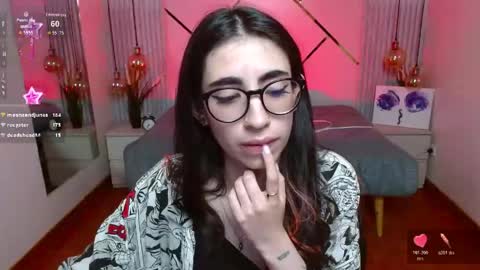 Snapshot of lena_roses chatting on 05/27/26, 01:57 Lena online show from 05/27/26, 01:57