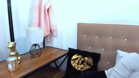 lena_sexi online show from 10/12/25, 06:40