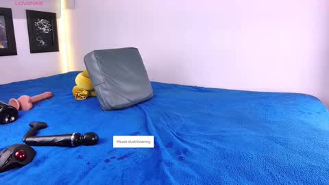 Snapshot of lenaandwilliam chatting on 09/29/25, 08:02 Lenaandwilliam online show from 09/29/25, 08:02