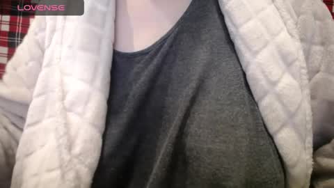 lenagolden online show from 12/06/24, 04:49