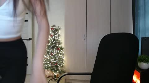 lenagordon online show from 01/18/26, 07:01