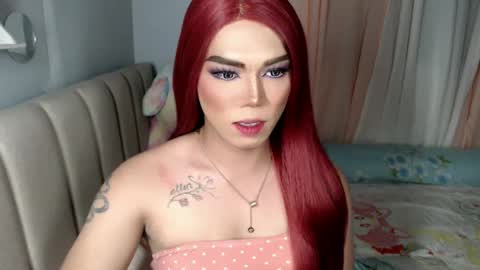 Snapshot of lenawet_0520 chatting on 12/11/24, 11:51 lena online show from 12/11/24, 11:51