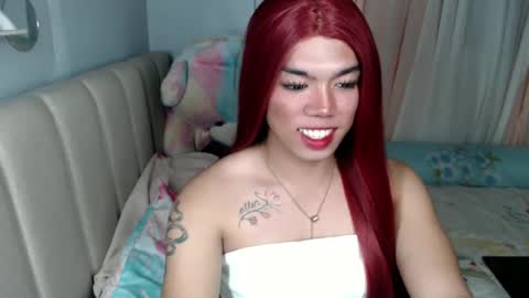 Snapshot of lenawet_0520 chatting on 12/12/24, 03:37 lena online show from 12/12/24, 03:37