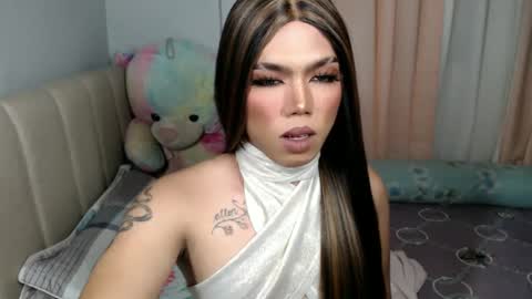 Snapshot of lenawet_0520 chatting on 02/24/25, 06:58 lena online show from 02/24/25, 06:58