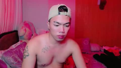 Snapshot of lenawet_0520 chatting on 11/24/25, 04:23 lena online show from 11/24/25, 04:23