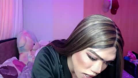 Snapshot of lenawet_0520 chatting on 11/26/25, 12:44 lena online show from 11/26/25, 12:44